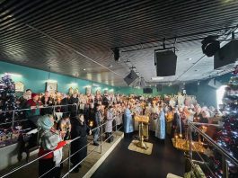 В НЕДІЛЮ ПРО СТРАШНИЙ СУД ТА СВЯТО СТРІТЕННЯ ГОСПОДНЬОГО КЕРУЮЧИЙ ЄПАРХІЄЮ ЗВЕРШИВ БОЖЕСТ